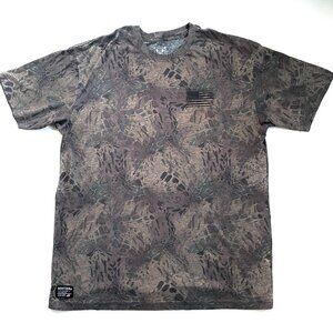 Howitzer Patriot Men’s 3XL Runs Small Camo T-shirt US Flag Short Sleeve Shirt